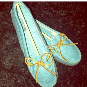 NWT Minnetonka Canvas Moc Turquoise